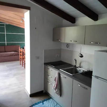 Cuntarati Nature Tourism - Simeto Etna 펜션 *