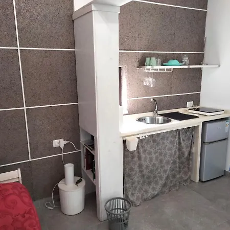 Cuntarati Nature Tourism - Simeto Etna 펜션 *